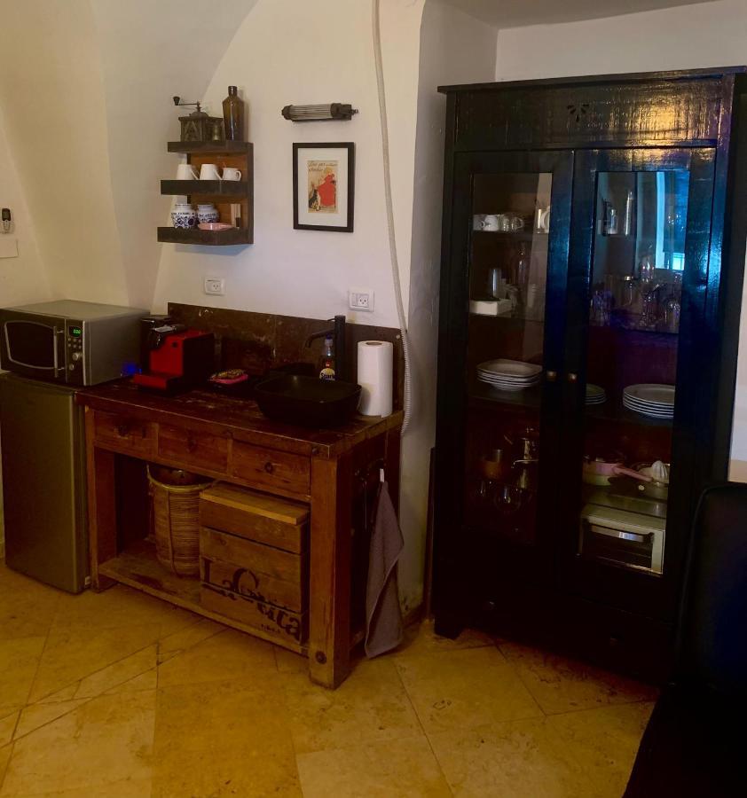 Private Room Studio Suite القدس المظهر الخارجي الصورة